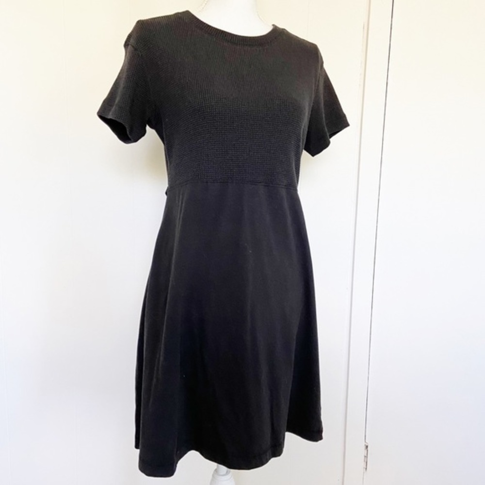 Vintage Black Short-Sleeve A-Line Dress